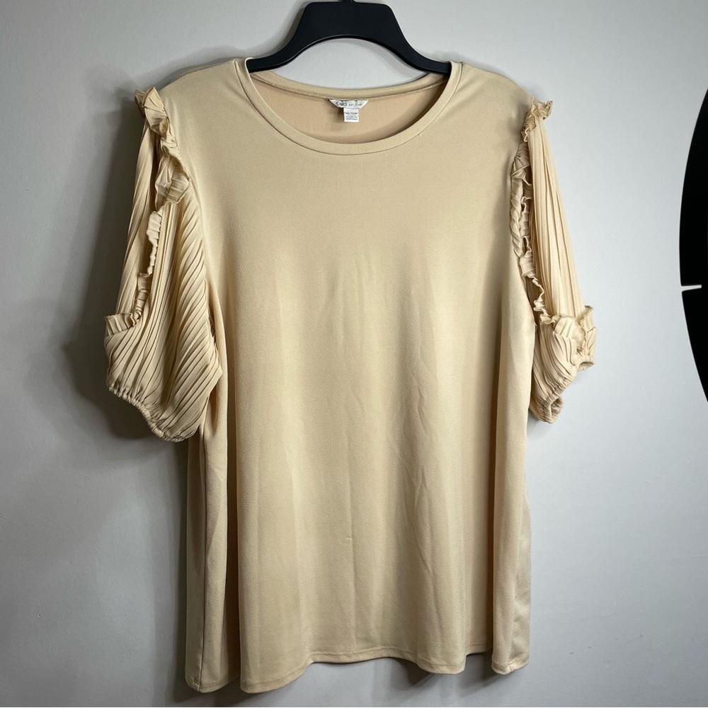 Women’s Plus Size Beige Ruffle Sleeve Top Neutral